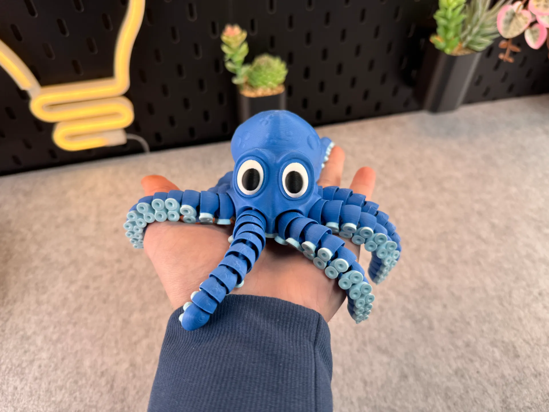 Caracatiță drăguță articulată